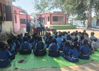 जि प प्राथमिक शाळा घोडवाही येथे कायदे विषयक मागदर्शन कार्यक्रम संपन्न