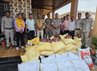 प्रतिबंधित सु्गंधित तंबाखूची अवैधरित्या साठवणूक करणा-या आरोपीस आरमोरी पोलीसांनी केली अटक