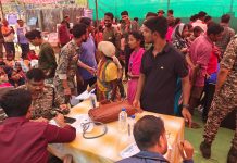 गडचिरोली पोलीस दलाच्या वतीने मौजा कोठी तसेच उपपोस्टे व्यंकटापूर येथे आरोग्य शिबिराचे करण्यात आले आयोजन