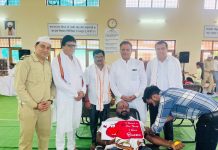 🩸 “२१वे रक्तदान… सेवाभावाची ओळख!” मानव एकता दिनी पिंकूभाऊ बावणे यांचा प्रेरणादायी उपक्रम; शेकडो रक्तदात्यांचा उत्स्फूर्त सहभाग