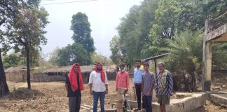 अखेर रेखाभटाळ गावातील बंद हातपंप दुरुस्त; भाकपा ने जनतेने दिलेले शब्द पूर्ण केले