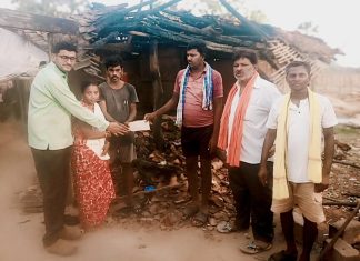 आगग्रस्त तोगर कुटुंबाला राजे अम्ब्रीशराव महाराजांचा दिलासा
