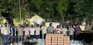 गडचिरोली पोलीसांनी केला अवैध दारु व चारचाकी वाहनासह एकूण 14,87,200/- रुपयांचा मुद्देमाल जप्त