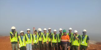 युनिव्हर्सिटी इन्स्टिट्यूट ऑफ टेक्नॉलॉजी, अडपल्लीच्या विद्यार्थ्यांनी लॉयड्स मेटल्समध्ये उन्हाळी इंटर्नशिपला सुरुवात केली