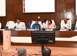 *नागरिकांपर्यंत स्वतः पोहोचून योजनांचा लाभ द्या; प्रक्रिया सुलभ करा : मुख्य सचिव राजेश अग्रवाल*