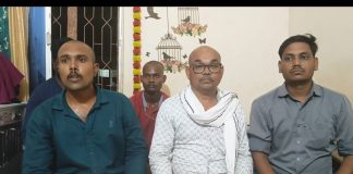 ‘समलैंगिक संबंध’ नव्हे, तर ब्लॅकमेलिंगमधून हत्या?; कुटुंबीयांचा खळबळजनक दावा प्रसिद्धीच्या घाईत काही माध्यमांनी सत्याकडे पाठ फिरवली; मोबाईल चॅटिंग व बँक व्यवहारांचे पुरावे सादर